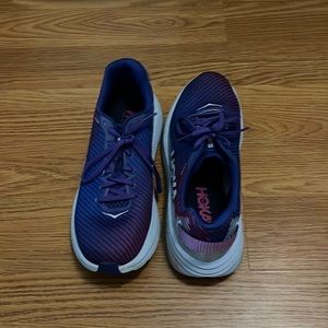 NWOT womens hokas